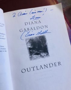 Outlander book signing by Diana Gabaldon